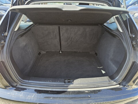 Audi A3 Sportback  1.6 102ch Attraction *100000kms*