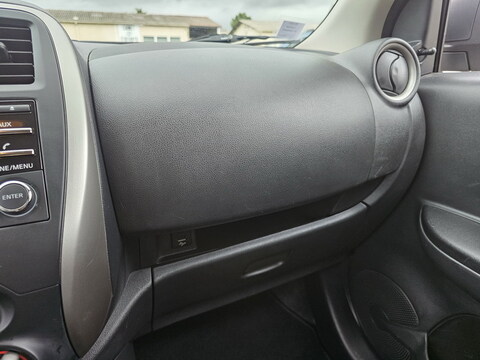 Nissan Micra IV  1.2 80ch Acenta *77000 Kms*