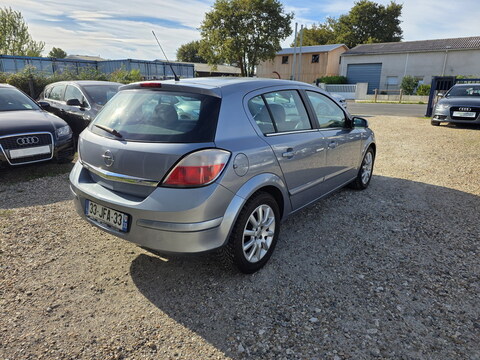 Opel Astra III  1.6 105ch Twinport Elegance 5p