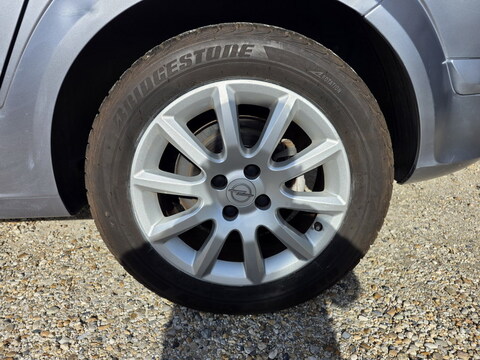 Opel Astra III  1.6 105ch Twinport Elegance 5p
