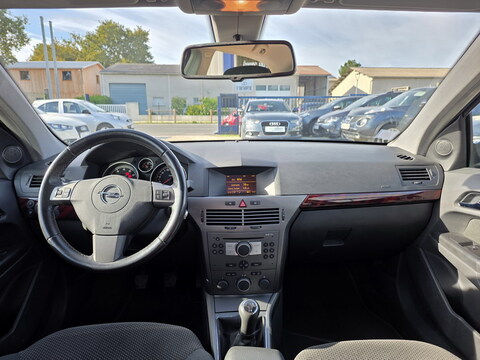 Opel Astra III  1.6 105ch Twinport Elegance 5p