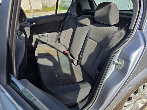 Opel Astra III  1.6 105ch Twinport Elegance 5p