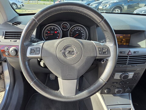 Opel Astra III  1.6 105ch Twinport Elegance 5p