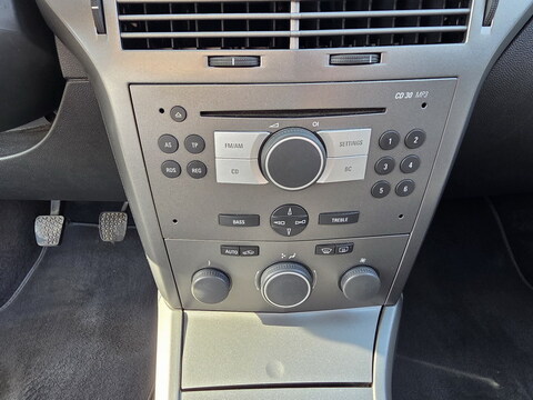 Opel Astra III  1.6 105ch Twinport Elegance 5p