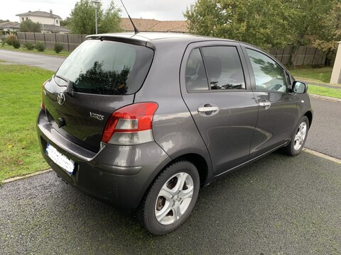 TOYOTA YARIS 1.3 VVTi Excelia Pack