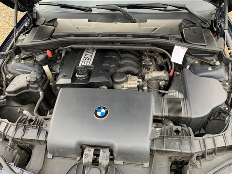 BMW Série 1 116i - 2,0L - 122ch Première