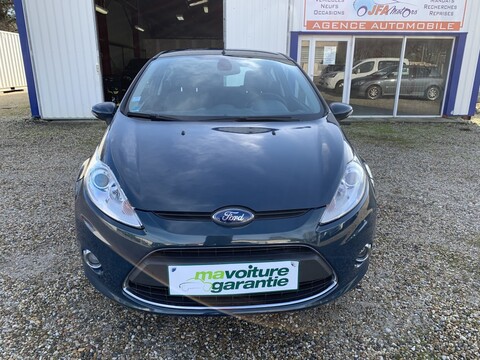 FORD FIESTA 1.4 16V GHIA