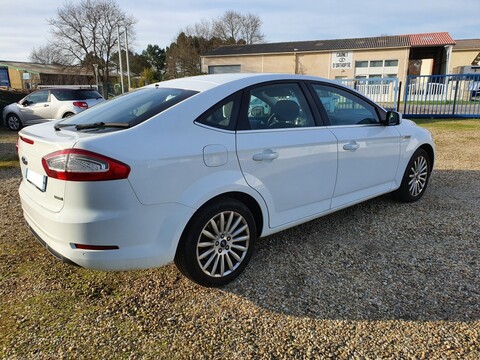 FORD MONDÉO 1.6 SCTi 160 Champion's Edition