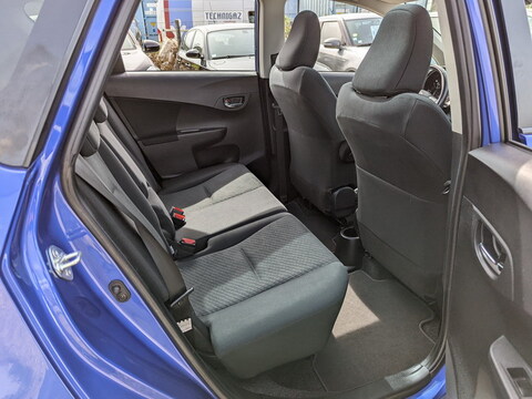 Toyota Verso-S  100 VVT-i Lounge MultiDrive S