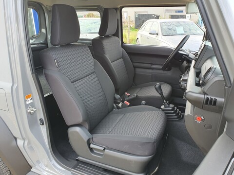 SUZUKI JIMNY 1.5 VVT AVANTAGE