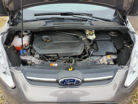 FORD C-MAX 1.6 Ecoboost 150 UEFA Champion's League