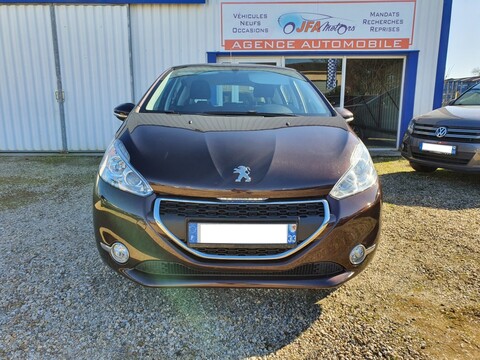 PEUGEOT 208 1.2 VTI 82ch Active