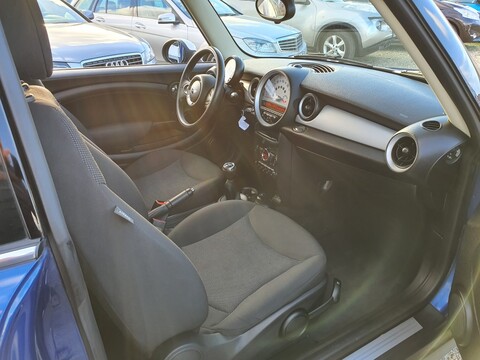 MINI ONE 1.6 16V 98 ONE
