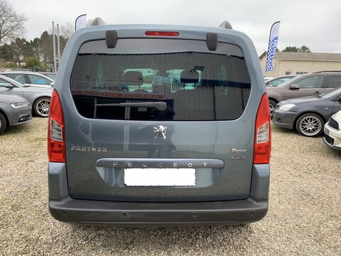 PEUGEOT Partner Tepee 1.6 VTI 16S Loisirs Family