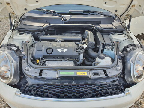 Mini Clubman I (R55)  Cooper 122ch
