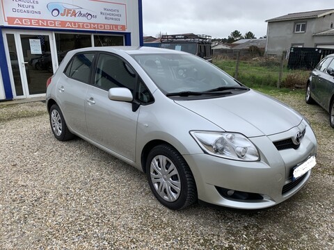 TOYOTA AURIS 1,6 VVTi - 125ch SOL