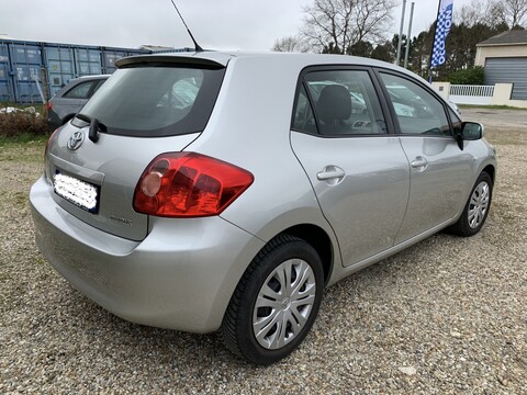 TOYOTA AURIS 1,6 VVTi - 125ch SOL