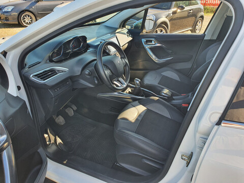 PEUGEOT 2008 1.6 VTI 16S ALLURE