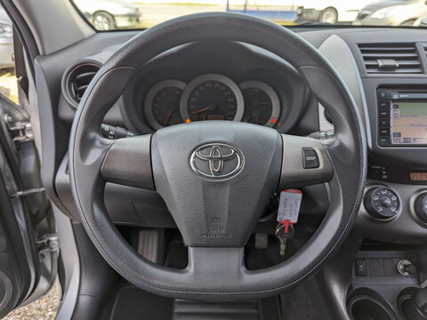 Toyota RAV4 III  158 VVT-i LeCap 2WD