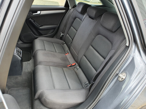 AUDI A4 Avant 1.8 TFSI 170 S-LINE