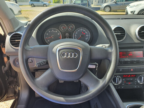 AUDI A3 1.2 TFSI 105 ATTRACTION