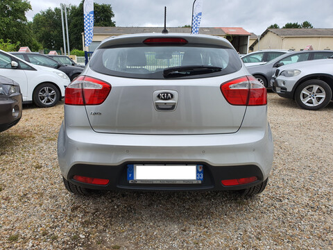 KIA RIO 1.2 16V 85 EDITION 7