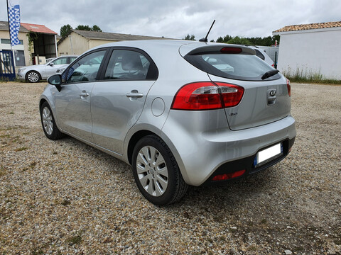 KIA RIO 1.2 16V 85 EDITION 7