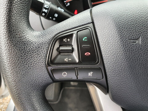 KIA RIO 1.2 16V 85 EDITION 7