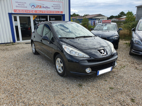 PEUGEOT 207 1.4 16S 75ch Urban Move 