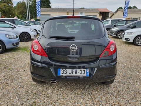 OPEL Corsa 1.4 16 87ch 150ème Anniversaire