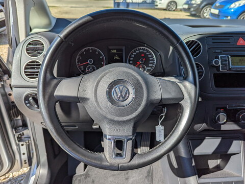Volkswagen Golf Plus 1.6 102ch Confortline 5p