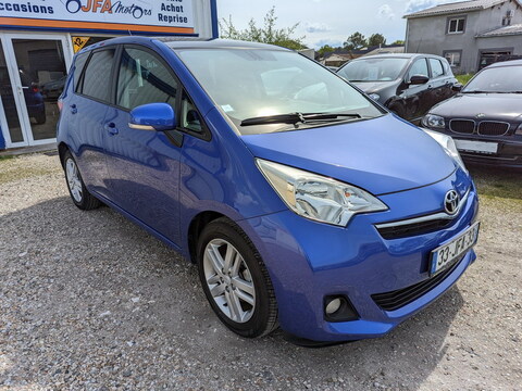 Toyota Verso-S  100 VVT-i Lounge MultiDrive S