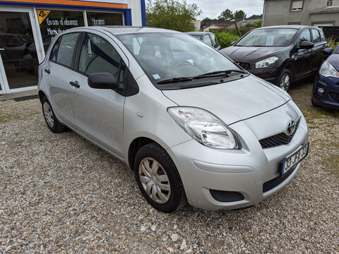 Toyota Yaris II  69 VVT-i 5p