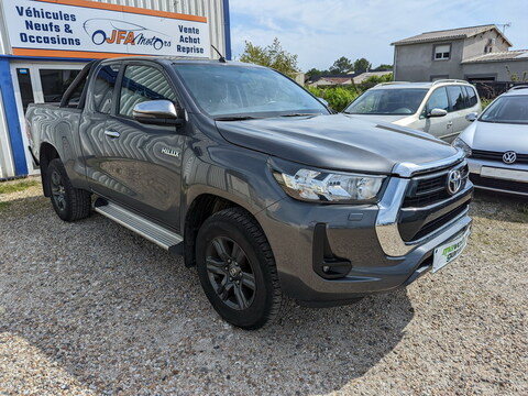 Toyota Hilux VIII  2.8 D-4D X-Tra Cabine Légende 4WD