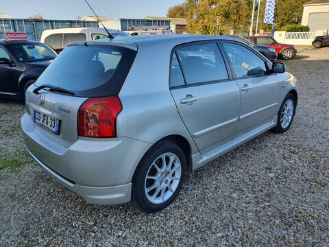 TOYOTA Corolla 1.6 16 110 SPORT LINE