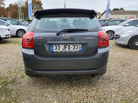 TOYOTA Corolla 1.8 VVTi 192ch TS