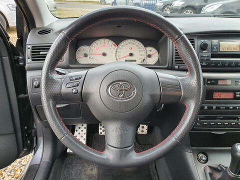 TOYOTA Corolla 1.8 VVTi 192ch TS