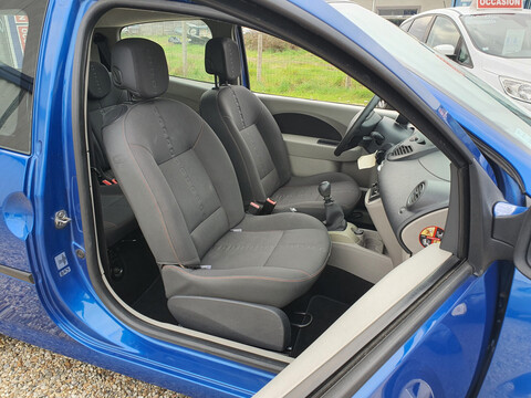 RENAULT TWINGO 1.2 16v 75 DYNAMIQUE