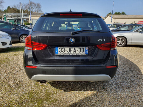 BMW X1 18d 143 xDrive Luxe + Attelage