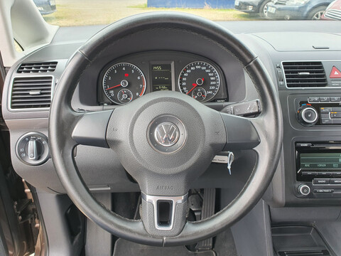 VOLKSWAGEN TOURAN 1.2 TSI 105 CONFORTLINE