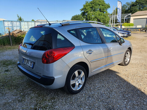 PEUGEOT 207 SW 1.6 VTI 120 PREMIUM