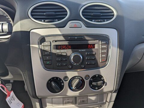 Ford Focus II  1.6 100ch Trend 5p