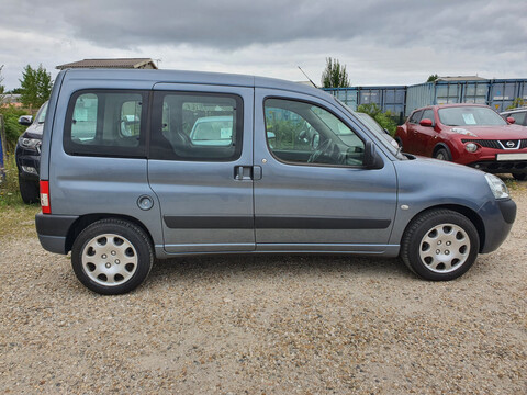 PEUGEOT Partner 1.6L 16V 110 TENDANCE