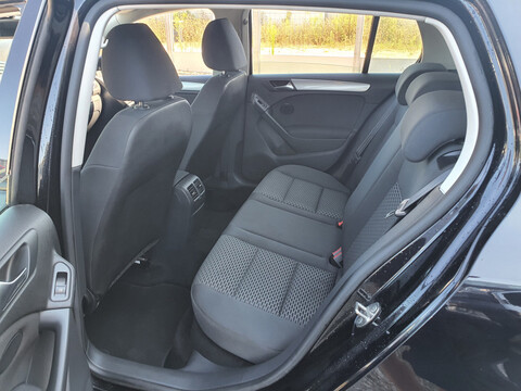 VOLKSWAGEN GOLF VI 1.2 TSI 105 TRENDLINE