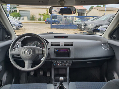 SUZUKI Swift 1.3 VVT 92 GL 5P