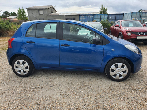 TOYOTA YARIS 1.0 VVTI 68CH LUNA 5P