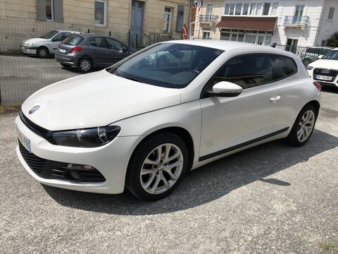 VOLKSWAGEN SCIROCCO 2,0 Tdi - 140ch Sportline