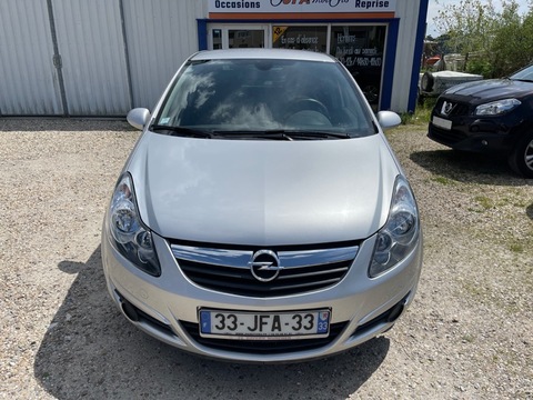 Opel Corsa IV1.4 Twinport Edition 5p