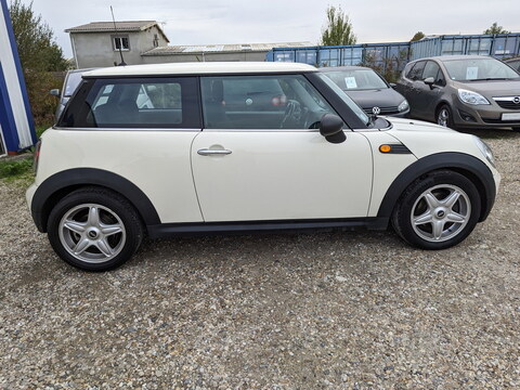 Mini II (R56)  One 1.4L 95ch 