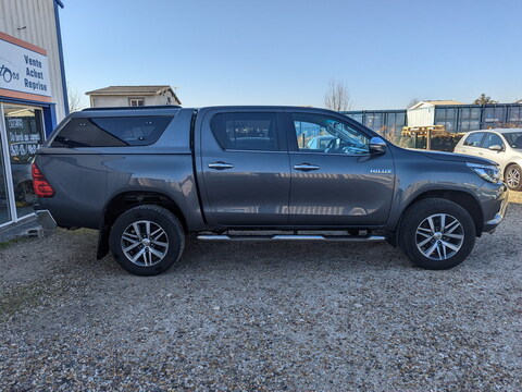 Toyota Hilux VIII  2.4 D-4D 150ch Double Cabine Lounge 4WD BVA + Hardtop